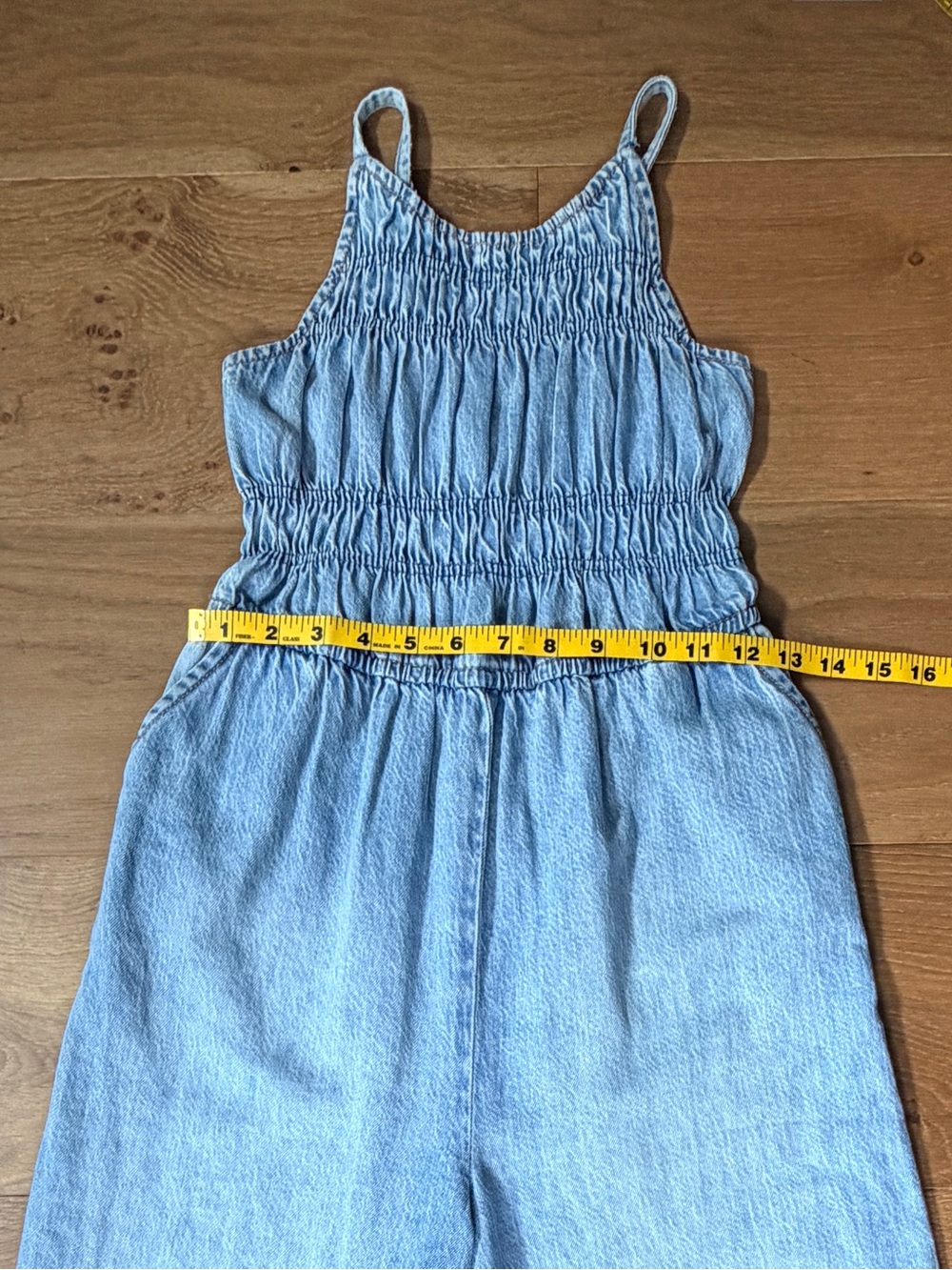 NWOT Abercrombie Kids Boho Preppy Wide Leg Denim Jumpsuit Smocked Girls Sz 11/12 - Picture 7 of 11